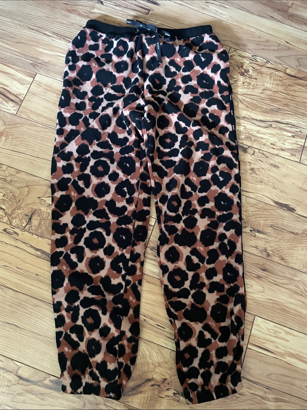 Dkny Women's Cozy Brown & Black Leopard Print Jogger Pants